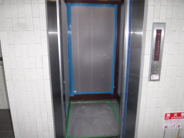 解体施工時の養生をきちんと行います